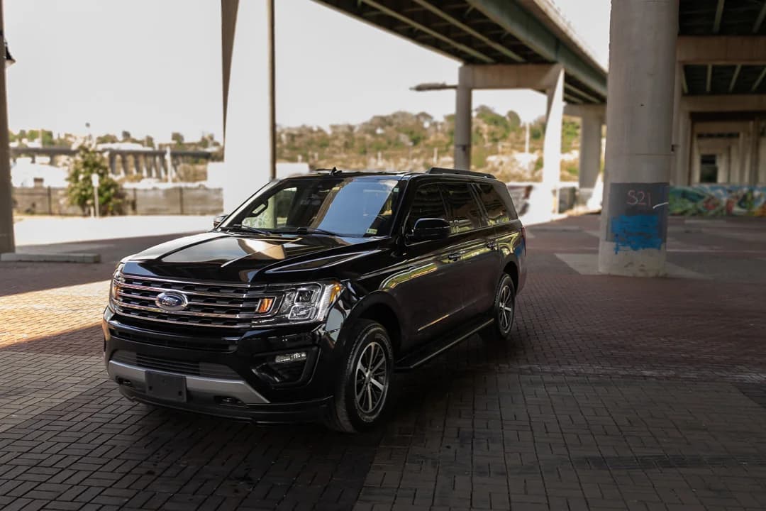 luxury suv