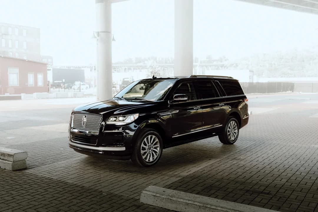 luxury suv