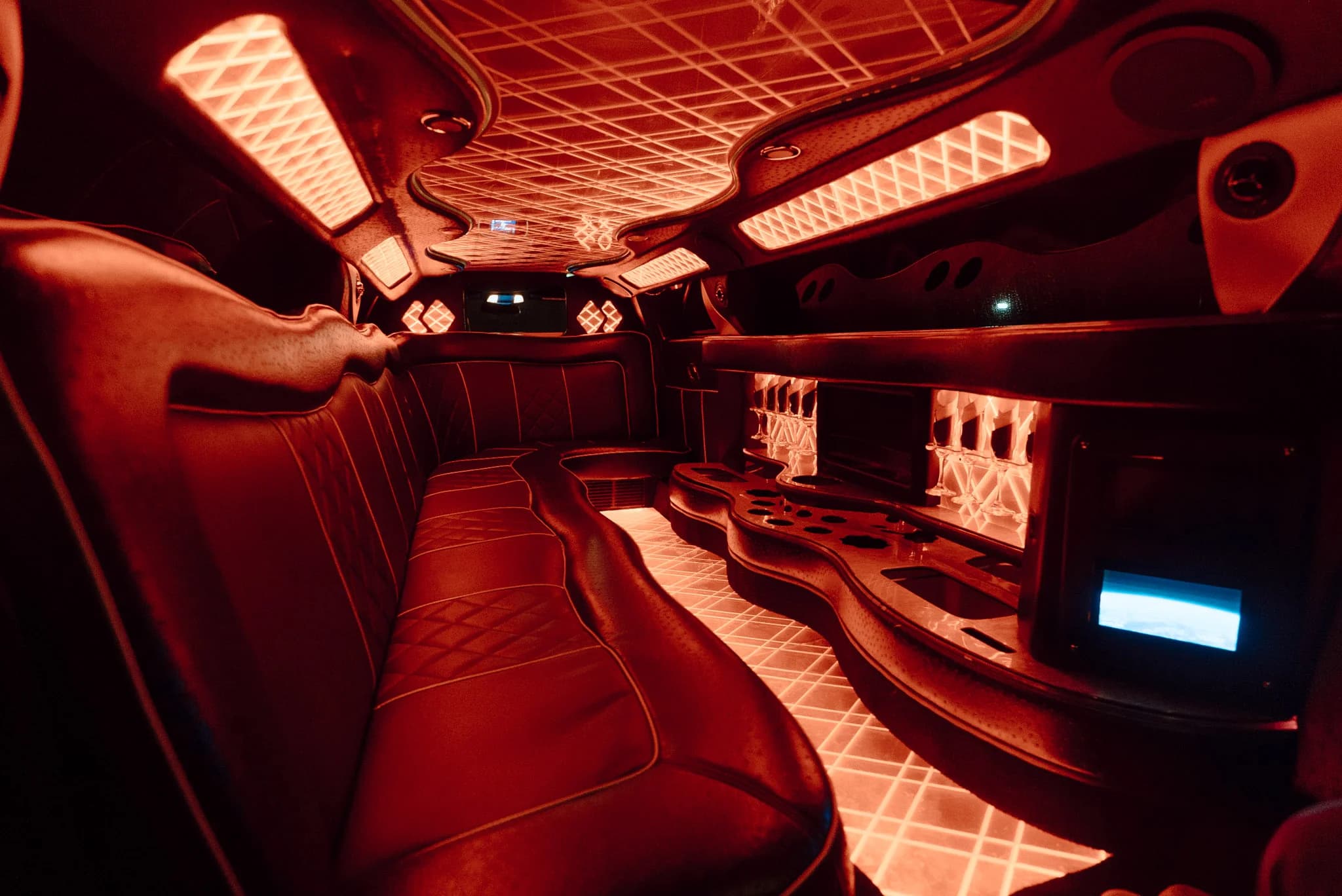 Fleet-Stretch Limo Pech